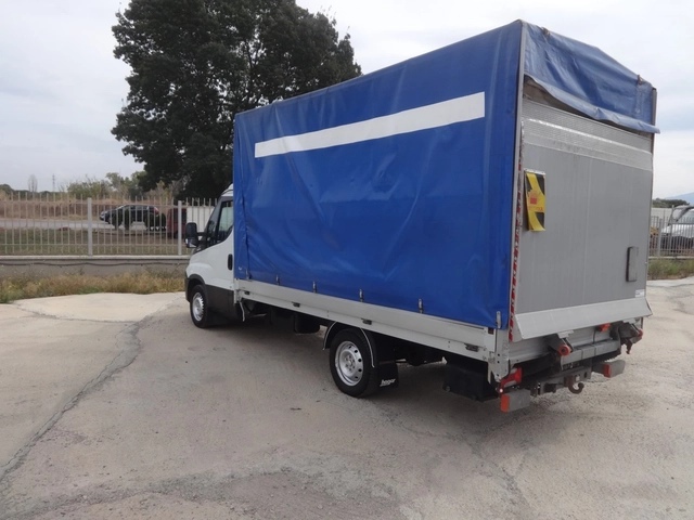 Iveco Daily 35S17 3.0HPI* КЛИМАТИК*  КАТ. * Б* 3, 5т. - автомобили, коли, обяви за нови и употребявани 4