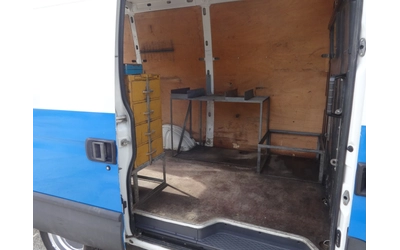 Iveco Daily * * * ШЕРКОМ * * *  ВНОС ОТ ШВЕЙЦАРИЯ * * * - автомобили, коли, обяви за нови и употребявани 10