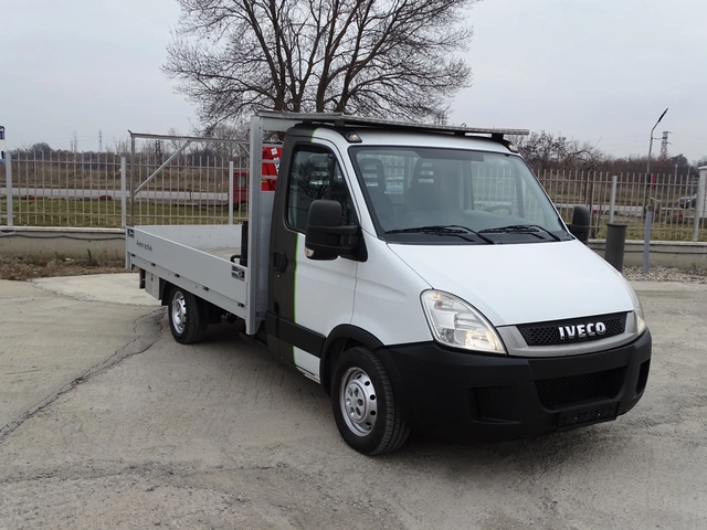Iveco Daily 35s14 * БОРДОВИ* МЕТАН- БЕНЗИН* - автомобили, коли, обяви за нови и употребявани 3