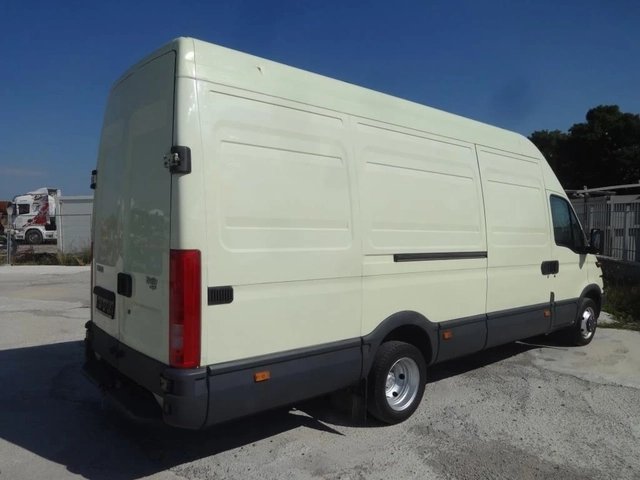 Iveco Daily 35C13  МАКСИ КАТ. * Б* - автомобили, коли, обяви за нови и употребявани 4