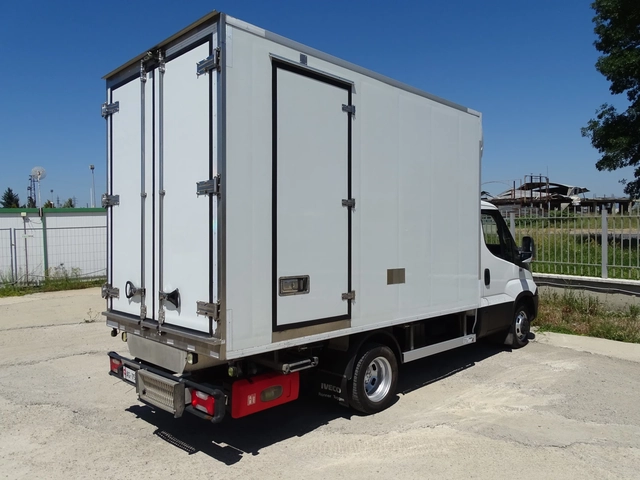 Iveco Daily 50C17   КАТ. * C* ХЛАДИЛЕН - автомобили, коли, обяви за нови и употребявани 5