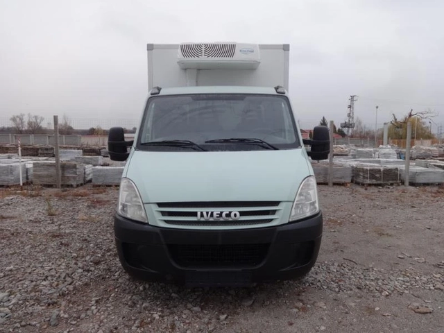 Iveco Daily 35C18 3.0HPI 3, 5т. ХЛАДИЛЕН - автомобили, коли, обяви за нови и употребявани 1