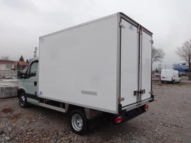 Iveco Daily 35C18 3.0HPI 3, 5т. ХЛАДИЛЕН - автомобили, коли, обяви за нови и употребявани 3