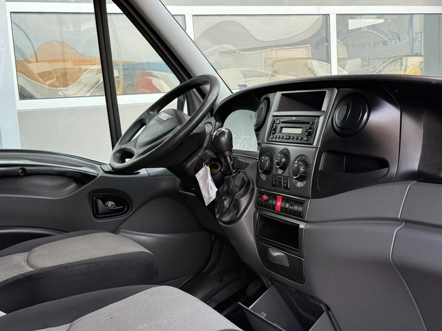 Iveco Daily 2.3 35S13-12 КУБ. - автомобили, коли, обяви за нови и употребявани 9