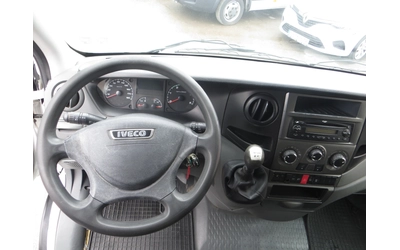Iveco Daily 35S13-12 КУБ. М. ОБЕМ НА ТОВАРНОТО ПОМЕЩЕНИЕ - автомобили, коли, обяви за нови и употребявани 7