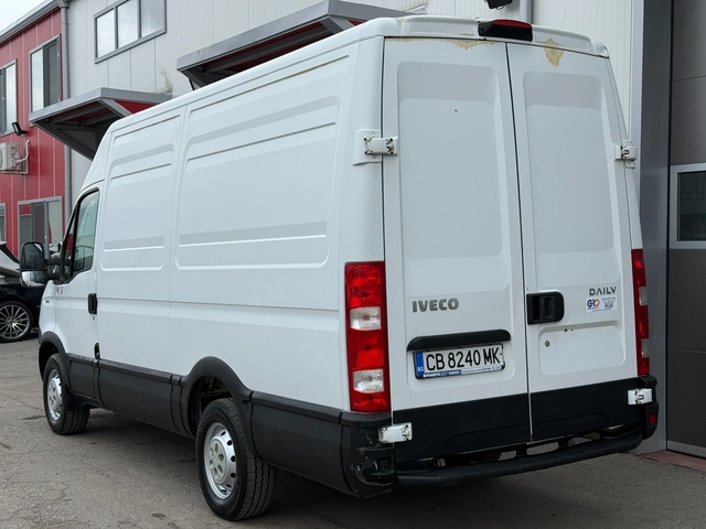 Iveco Daily 2.3 - автомобили, коли, обяви за нови и употребявани 2