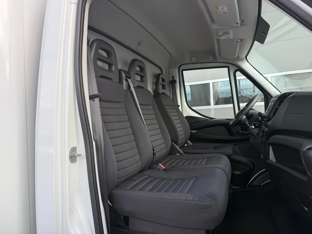 Iveco Daily Първоначална вноска за Лизинг 35C16 - автомобили, коли, обяви за нови и употребявани 11