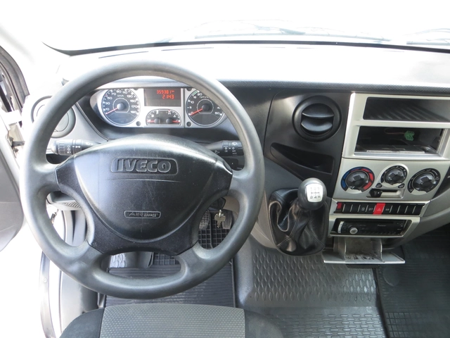 Iveco Daily 35S11 ХЛАДИЛЕН - автомобили, коли, обяви за нови и употребявани 7