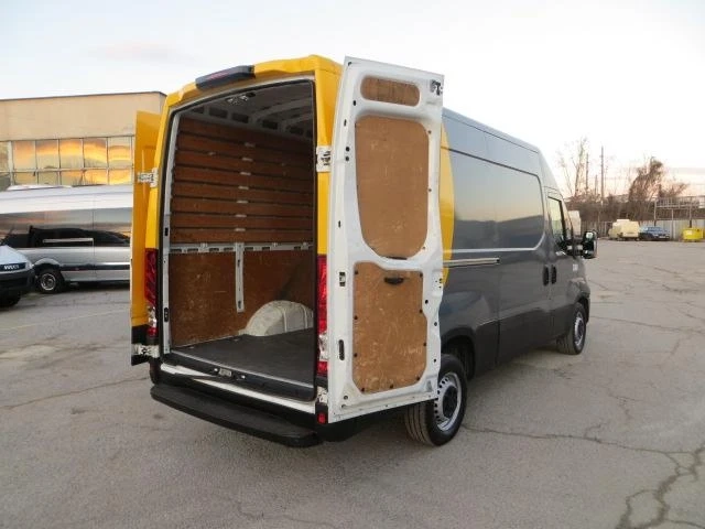 Iveco Daily 35S14 -12 КУБ.М-МЕТАН - автомобили, коли, обяви за нови и употребявани 16