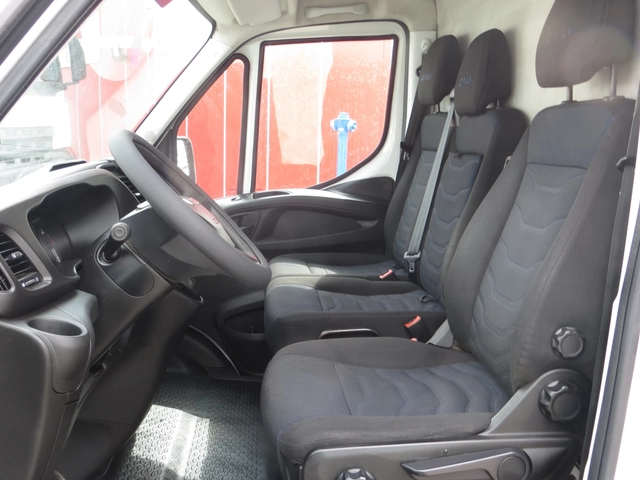 Iveco Daily 50C35 "В" КАТЕГОРИЯ - автомобили, коли, обяви за нови и употребявани 6