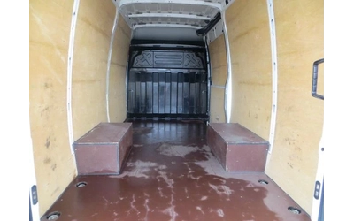 Iveco Daily 35C13V - автомобили, коли, обяви за нови и употребявани 15