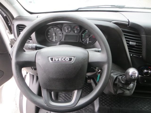 Iveco Daily 35C13V - автомобили, коли, обяви за нови и употребявани 8
