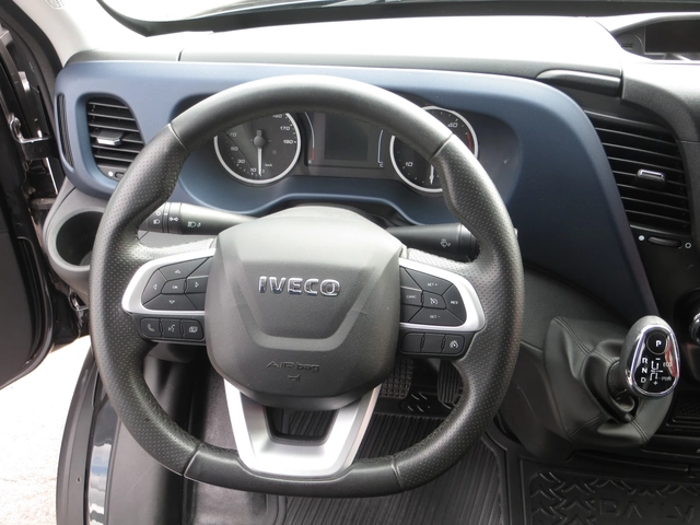 Iveco Daily 35C18 - автомобили, коли, обяви за нови и употребявани 7