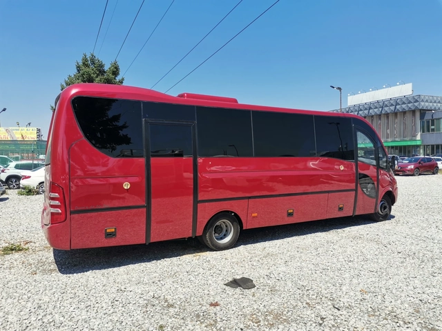 Iveco Daily АВТОБУС 32+ 1 МЕСТА - автомобили, коли, обяви за нови и употребявани 4