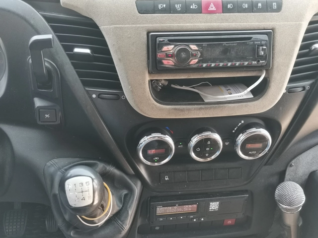 Iveco Daily АВТОБУС 32+ 1 МЕСТА - автомобили, коли, обяви за нови и употребявани 7