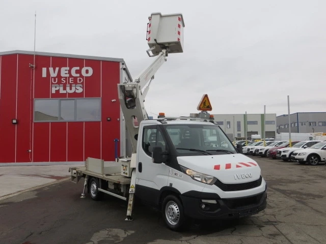 Iveco Daily 35S13 АВТОВИШКА НАЛИЧНА - автомобили, коли, обяви за нови и употребявани 3