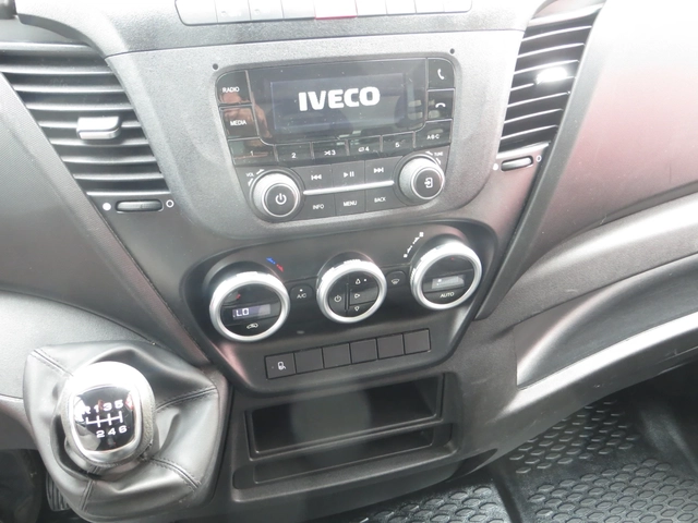 Iveco Daily 35C16 3.0 ФУРГОН С ПАДАЩ БОРД - автомобили, коли, обяви за нови и употребявани 8