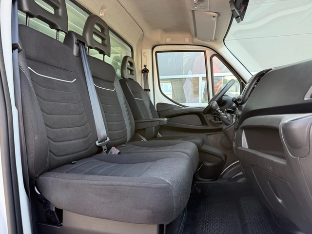 Iveco Daily 2.3 Фургон с падащ борд - автомобили, коли, обяви за нови и употребявани 12