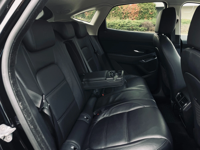 Jaguar E-pace D150/AWD/Automatic/Navi - автомобили, коли, обяви за нови и употребявани 11