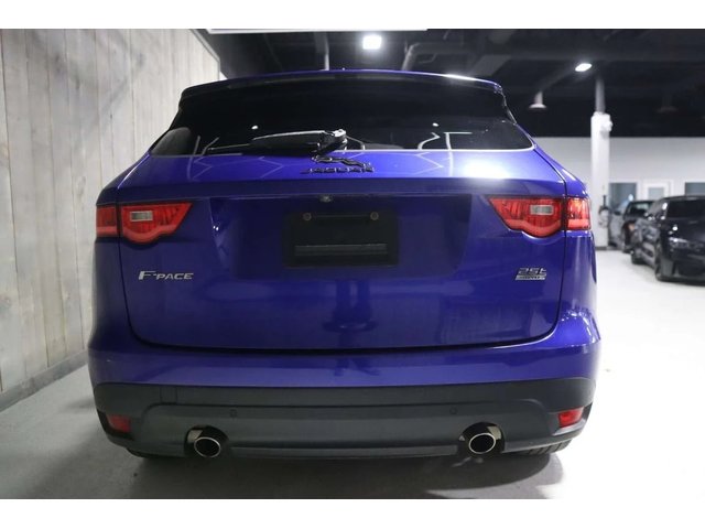 Jaguar F-PACE * First Edition * CARFAX * ЦЕНА ДО БГ - автомобили, коли, обяви за нови и употребявани 5