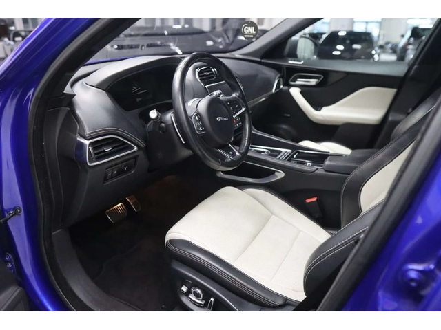 Jaguar F-PACE * First Edition * CARFAX * ЦЕНА ДО БГ - автомобили, коли, обяви за нови и употребявани 8