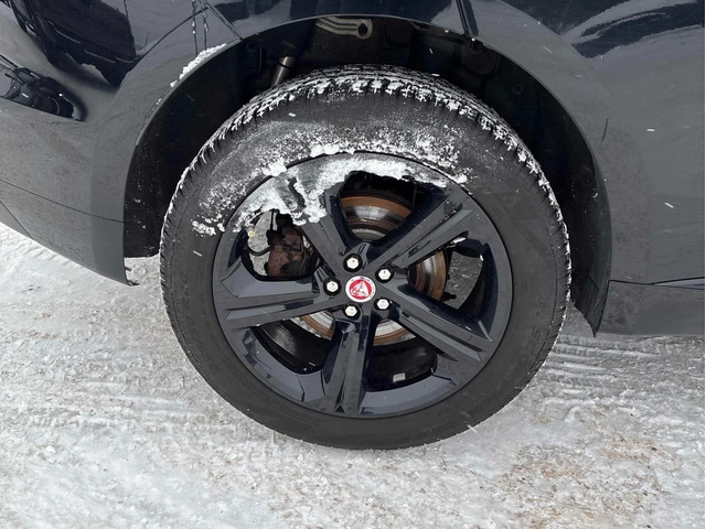 Jaguar F-PACE * R Sport * CARFAX * ЦЕНА ДО БГ - автомобили, коли, обяви за нови и употребявани 6