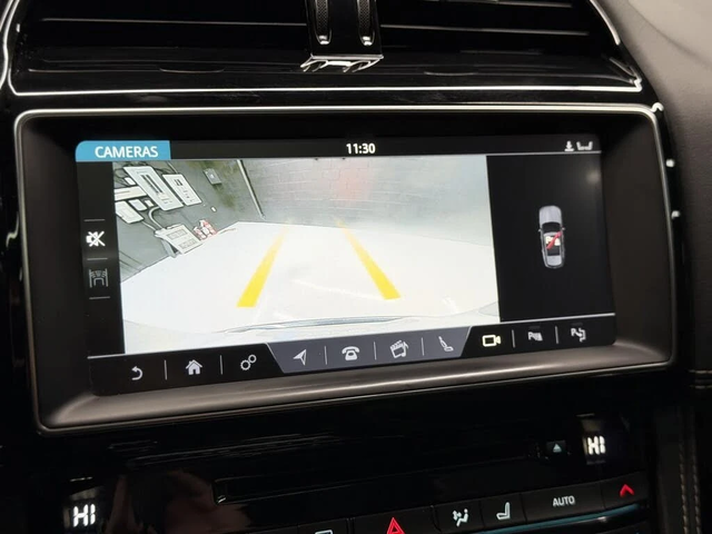 Jaguar F-PACE АвтоКредит* (ЦЕНА ДО БГ) - автомобили, коли, обяви за нови и употребявани 11