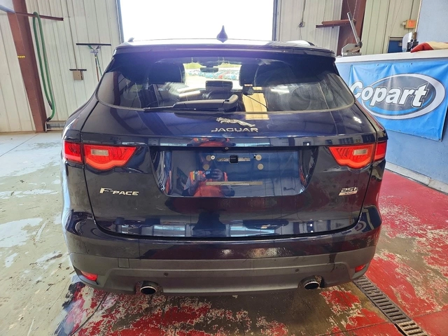 Jaguar F-PACE PREMIUM| AWD| START/STOP| КАМЕРА| ПАНО - автомобили, коли, обяви за нови и употребявани 5