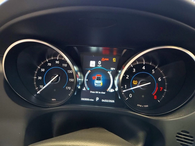 Jaguar F-PACE PREMIUM| AWD| START/STOP| КАМЕРА| ПАНО - автомобили, коли, обяви за нови и употребявани 8