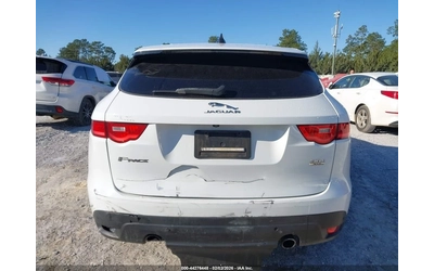 Jaguar F-PACE * Prestige* Awd* ПАНО* KEYLESS* Camera* ПОДГРЕВ* - автомобили, коли, обяви за нови и употребявани 14