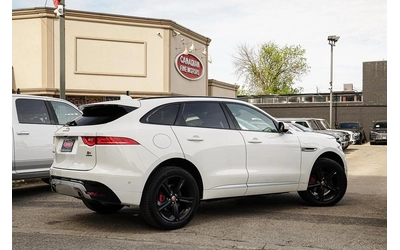 jaguar-f-pace - 3