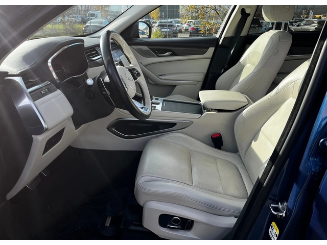 JAGUAR F-PACE F-PACE 2.0L - автомобили, коли, обяви за нови и употребявани 4