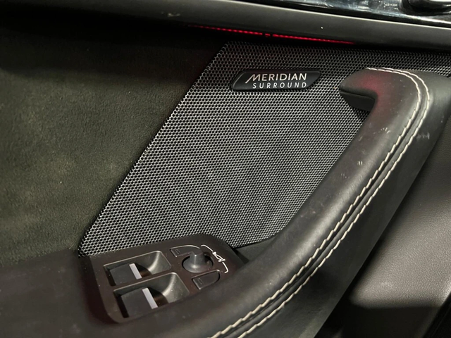 Jaguar F-Type S COUPE AUTOMATIC RWD С РЕГИСТРАЦИЯ И АВТО КРЕДИТ - автомобили, коли, обяви за нови и употребявани 15