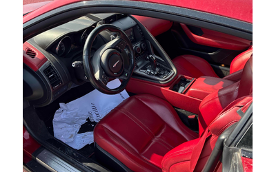 jaguar-f-type-5-0l-8cyl-awd - 4