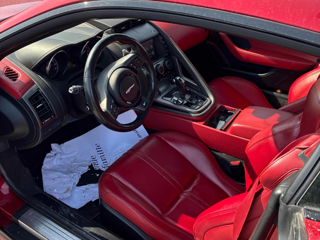 Jaguar F-Type 5.0L 8cyl AWD - автомобили, коли, обяви за нови и употребявани 4