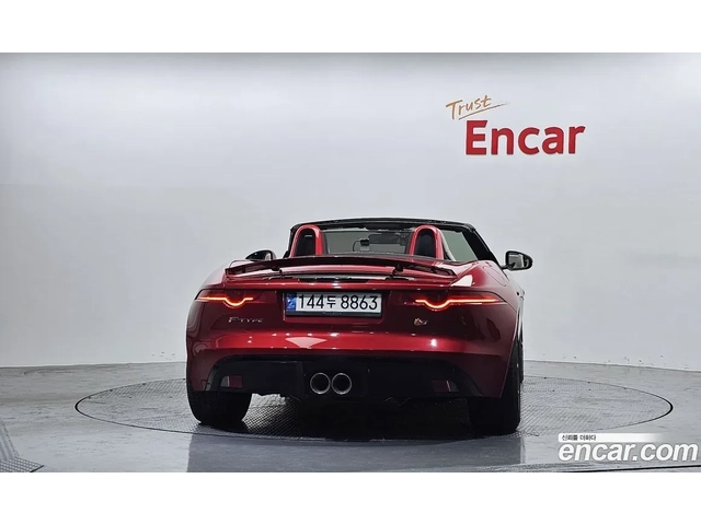 Jaguar F-type КАБРИО* КАМЕРА* КОЖА* МЕМОРИ - автомобили, коли, обяви за нови и употребявани 3