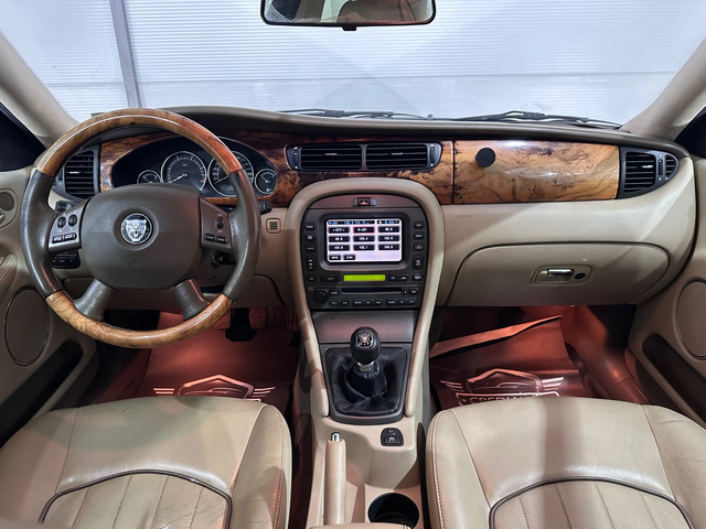 Jaguar X-type - автомобили, коли, обяви за нови и употребявани 7