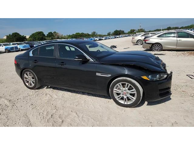 Jaguar XE 2.0L 4 REAR WHEEL DRIVE - автомобили, коли, обяви за нови и употребявани 0