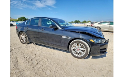 jaguar-xe-2-0l-4-rear-wheel-drive - 4