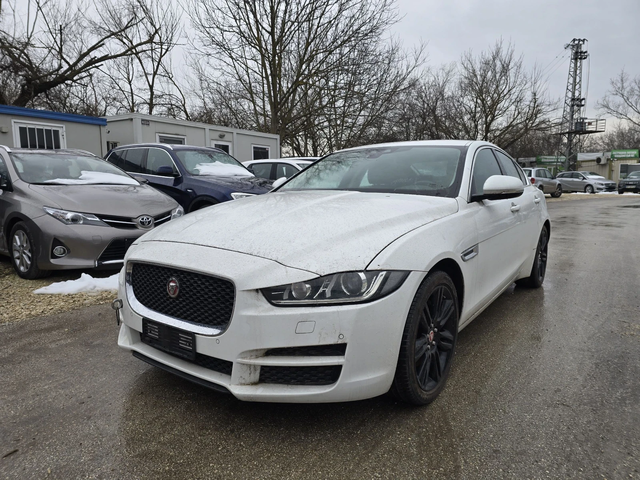 Jaguar XE 2.0D 180к.с ПРОБЛЕМ В МОТОРА - автомобили, коли, обяви за нови и употребявани 1