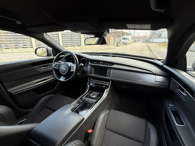 Jaguar Xf R-SPORT-2.0D-AVTOMAT-ШВЕЙЦАРИЯ - автомобили, коли, обяви за нови и употребявани 11