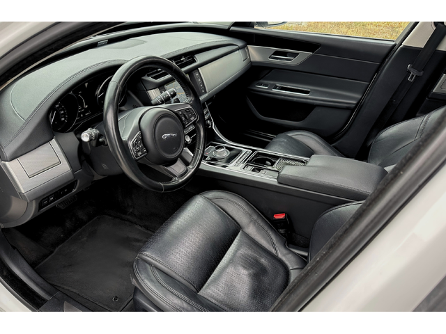 Jaguar Xf 2.0D | ВСИЧКИ ЕКСТРИ | ЛИЗИНГ - автомобили, коли, обяви за нови и употребявани 6