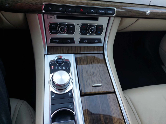 Jaguar Xf 2, 2d 190ps UNIKAT!!! - автомобили, коли, обяви за нови и употребявани 12