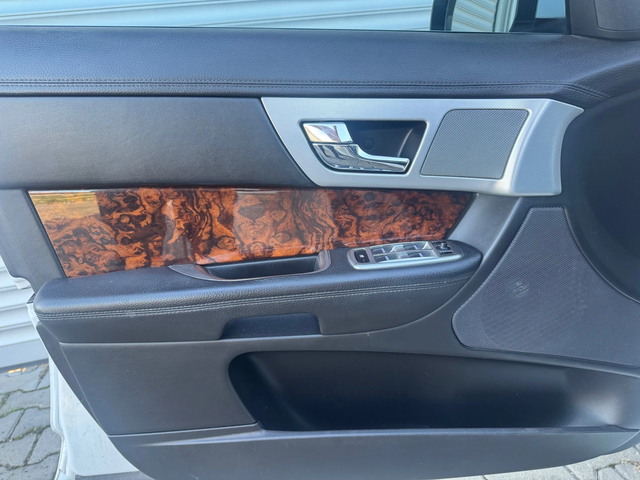 Jaguar Xf 2.2d 190ps, кожа, нави, мулти, лед, ксенон, евро5 - автомобили, коли, обяви за нови и употребявани 16
