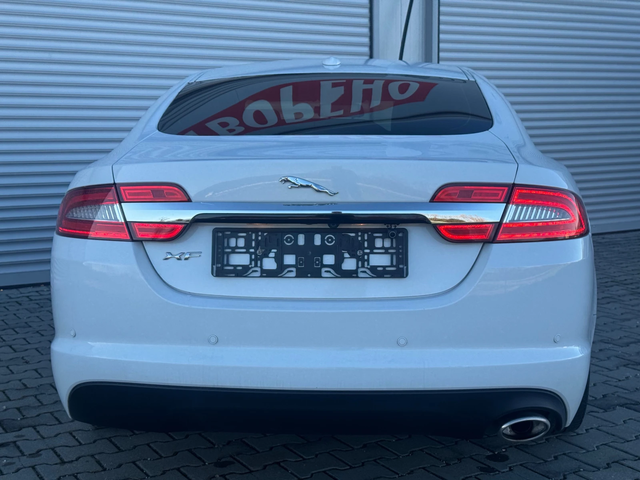 Jaguar Xf 2.2d 190ps, кожа, нави, мулти, лед, ксенон, евро5 - автомобили, коли, обяви за нови и употребявани 7