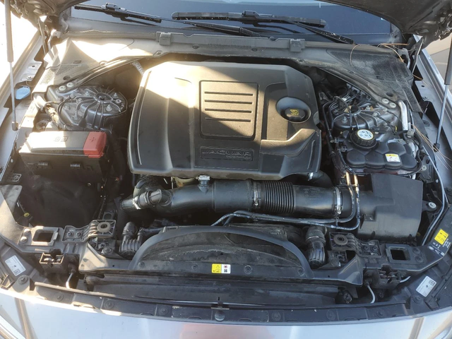 Jaguar Xf SE* DISTRONIC* 360* DIGITAL* ШИБИДАХ* ПОДГРЕВИ* - автомобили, коли, обяви за нови и употребявани 10