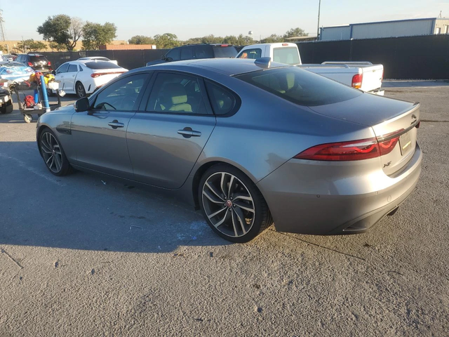 Jaguar Xf SE* DISTRONIC* 360* DIGITAL* ШИБИДАХ* ПОДГРЕВИ* - автомобили, коли, обяви за нови и употребявани 1