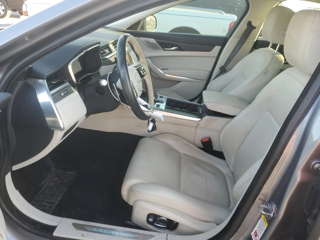 Jaguar Xf SE* DISTRONIC* 360* DIGITAL* ШИБИДАХ* ПОДГРЕВИ* - автомобили, коли, обяви за нови и употребявани 6