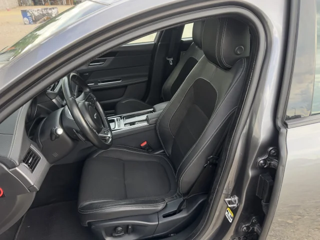 Jaguar XF 3.0D R-sport/300к.с./Навигация/Камера/Лизинг - автомобили, коли, обяви за нови и употребявани 7