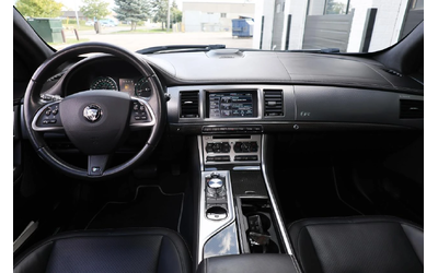 Jaguar Xf XFR 5.0L V8 - SUNROOF| BLINDSPOT| NAVI| CAMERA - автомобили, коли, обяви за нови и употребявани 6